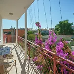 Apartment And Josipa Vodice