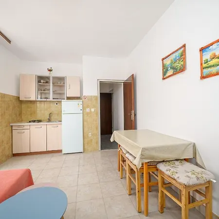 And Josipa Apartment