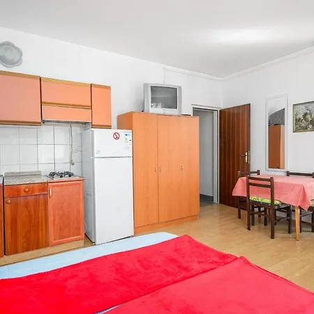 דירה And Josipa וודיצה