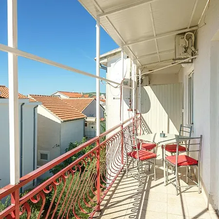 Apartment And Josipa *