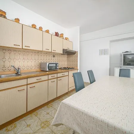 And Josipa * וודיצה